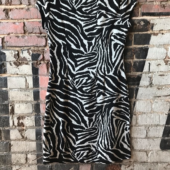 CATO Zebra Print Sheath Dress Size 6 - Picture 3 of 4